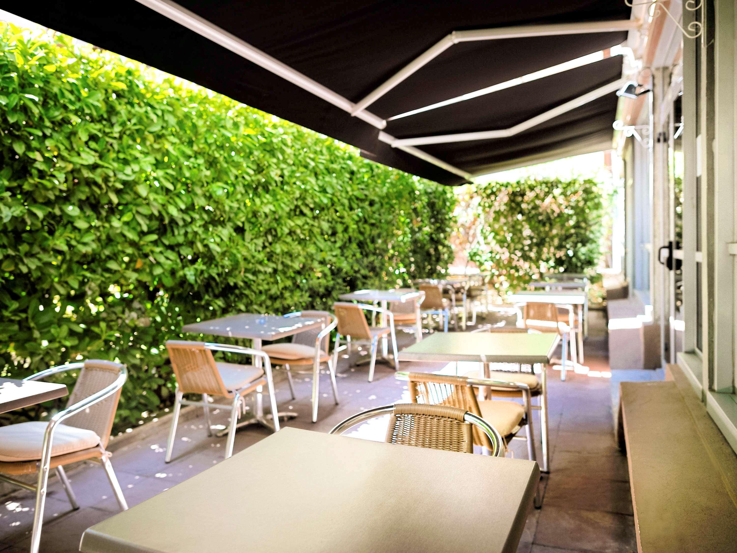 Prado Parc Des Expositions Hotel