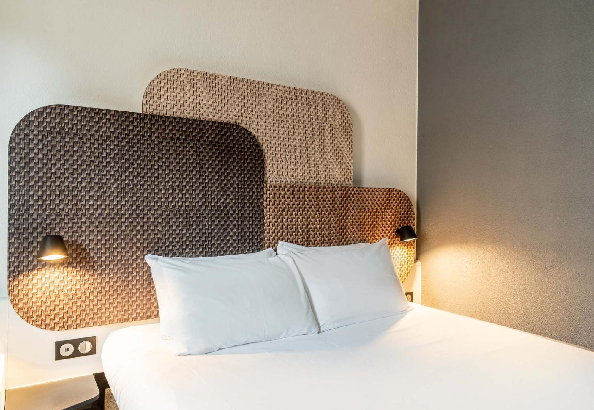 Prado Parc Des Expositions Hotel